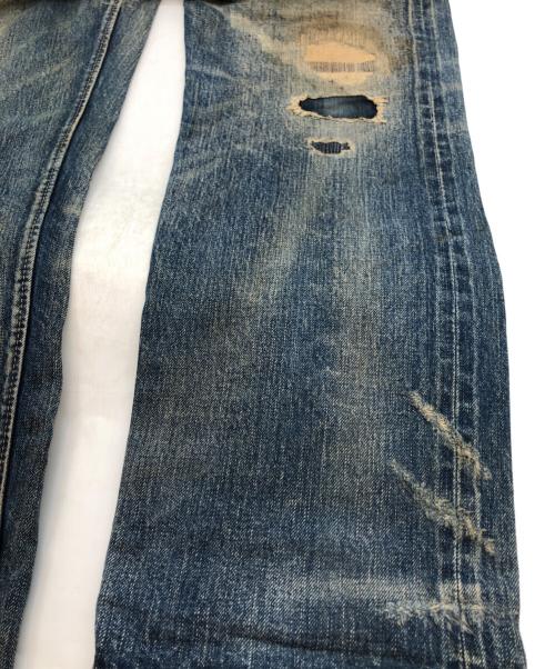 BY GLAD HAND（バイ グラッド ハンド）BY GLAD HAND (バイ グラッド ハンド) クラッシュ加工デニムパンツ ブルー サイズ:32の古着・服飾アイテム
