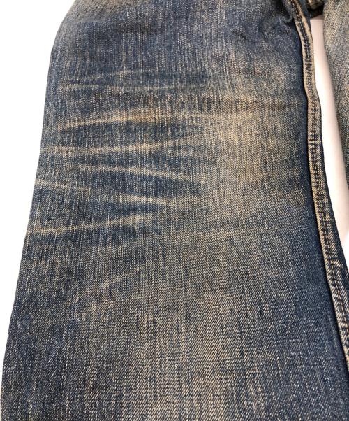 BY GLAD HAND（バイ グラッド ハンド）BY GLAD HAND (バイ グラッド ハンド) クラッシュ加工デニムパンツ ブルー サイズ:32の古着・服飾アイテム