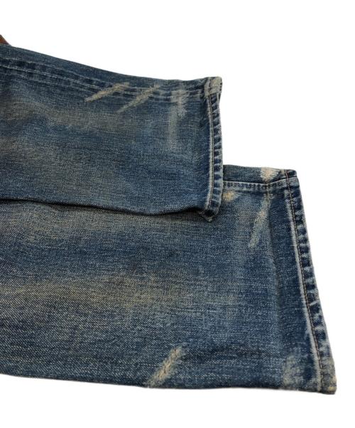 BY GLAD HAND（バイ グラッド ハンド）BY GLAD HAND (バイ グラッド ハンド) クラッシュ加工デニムパンツ ブルー サイズ:32の古着・服飾アイテム