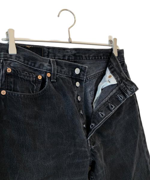 LEVI'S（リーバイス）LEVI'S (リーバイス) デニムパンツ ブラック サイズ:W32×L34の古着・服飾アイテム