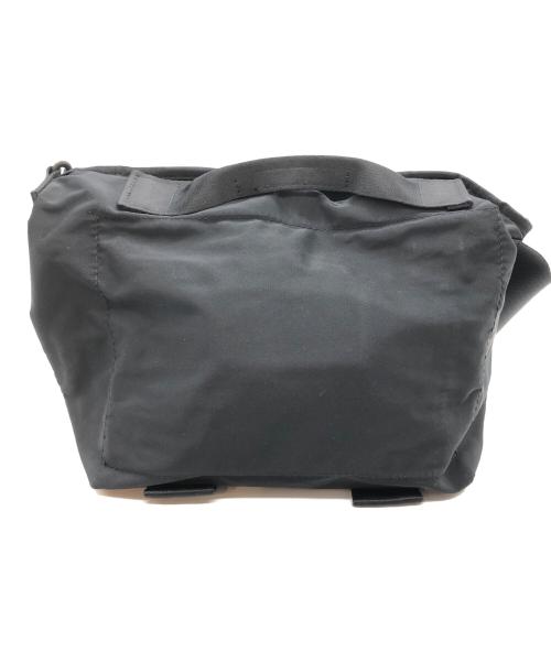 AMICALVA（アミアカルヴァ）AMICALVA (アミアカルヴァ) AMIACALVA GABARDINE MESSENGER BAG (S) ブラック サイズ:下記参照の古着・服飾アイテム