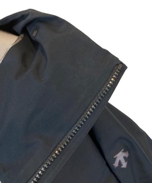 DESCENTE ALLTERRAIN（デザイント オルテライン）Descente ALLTERRAIN (デザイント オルテライン) STABRIDGE (スタブリッジ) WORLD TOUR JACKET ネイビー サイズ:Lの古着・服飾アイテム