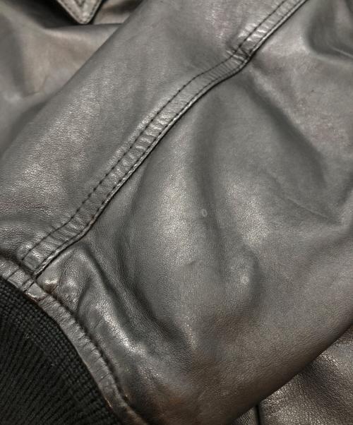 VERSACE JEANS COUTURE（ヴェルサーチ ジーンズクチュール）VERSACE JEANS COUTURE (ヴェルサーチ ジーンズクチュール) リバーシブルレザーボンバージャケット ブラック サイズ:Lの古着・服飾アイテム