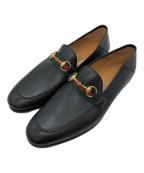 GUCCIグッチ）の古着「シェリーラインホースビットローファー」｜ブラック