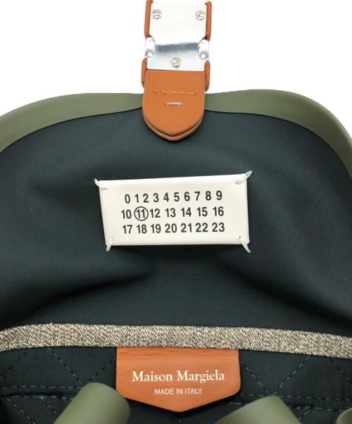 Maison Margiela（メゾンマルジェラ）Maison Margiela (メゾンマルジェラ) キャンバスバックパック グレー×カーキの古着・服飾アイテム