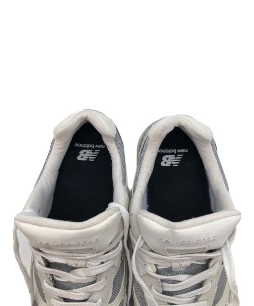 NEW BALANCE（ニューバランス）NEW BALANCE (ニューバランス) ローカットスニーカー ホワイト×グレー サイズ:26.5㎝の古着・服飾アイテム