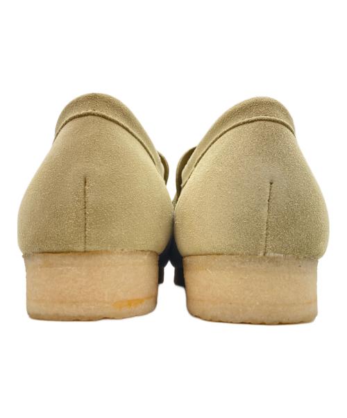 CLARKS ORIGINALS（クラークス オリジナルズ）Clarks Originals (クラークス オリジナルズ) WALLABEELOAFER ベージュ サイズ:UK９ 未使用品の古着・服飾アイテム
