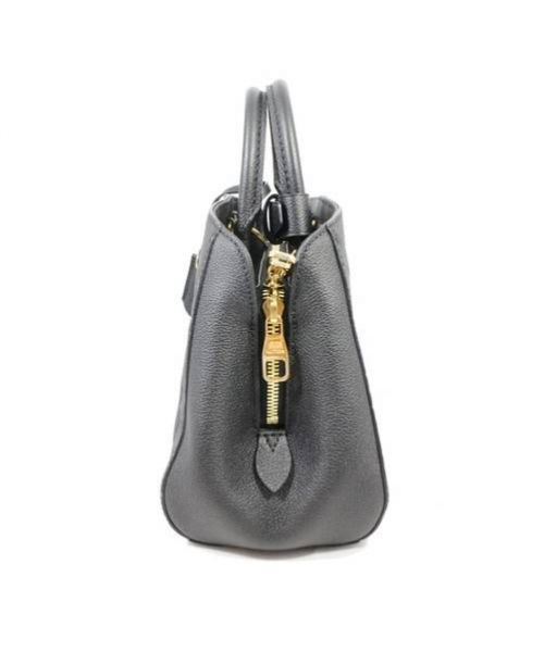 LOUIS VUITTON（ルイ ヴィトン）LOUIS VUITTON (ルイヴィトン) アーツィMM ブラック サイズ:MM モノグラム M40249 AR3100の古着・服飾アイテム