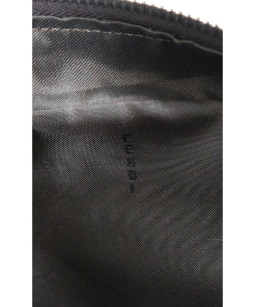 FENDI（フェンディ）FENDI (フェンディ) ハンドバッグ ブラウン サイズ:下記参照 ズッカの古着・服飾アイテム