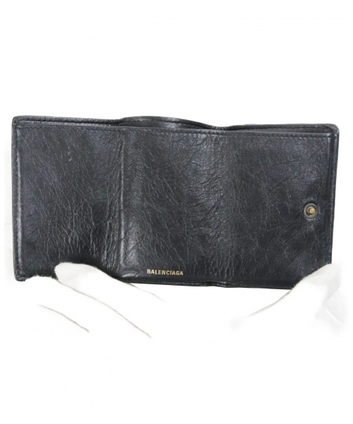 BALENCIAGA（バレンシアガ）BALENCIAGA (バレンシアガ) グラフィティペーパーミニウォレット(3つ折り財布) ブラック×ホワイト サイズ:下記参照 391446 1065・Y・555583の古着・服飾アイテム