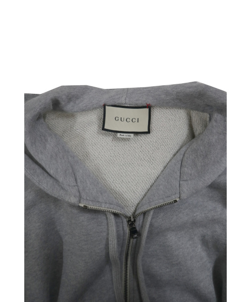 GUCCI（グッチ）GUCCI (グッチ) スリーブロゴテクニカルジップパーカー グレー サイズ:S 497250 X9197の古着・服飾アイテム