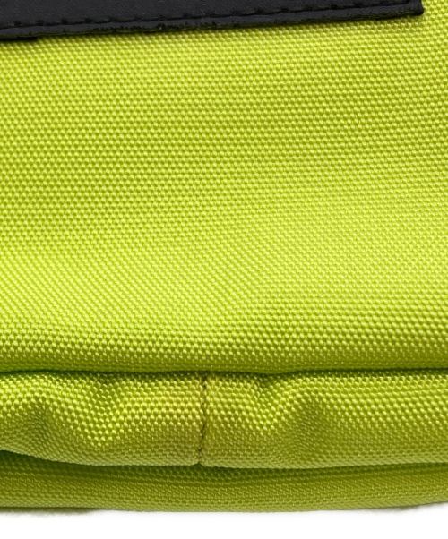 BALENCIAGA（バレンシアガ）BALENCIAGA (バレンシアガ) EXPLORER BELT BAG ライトグリーンの古着・服飾アイテム