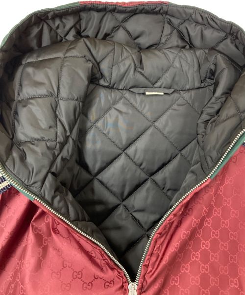 GUCCI（グッチ）GUCCI (グッチ) ジャガードシェリーライン ナイロンコート レッド×グリーン サイズ:46の古着・服飾アイテム