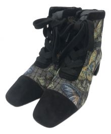 Christian Dior（クリスチャン ディオール）の古着「Naughtily-D ショートブーツ」｜ブラック