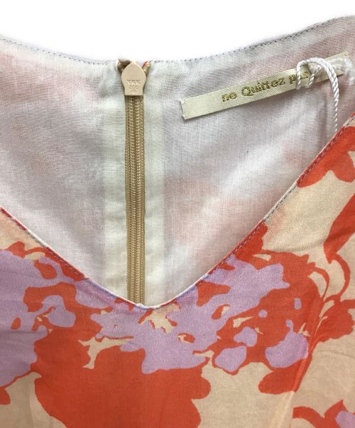 ne quittez pas（ヌキテパ）ne quittez pas (ヌキテパ) Shadow Botanical Print Sleeveless Dress オレンジ サイズ:FREEの古着・服飾アイテム