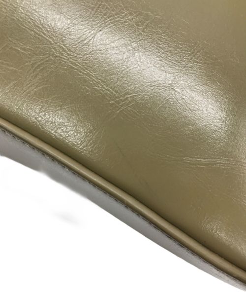 osoi（オソイ）OSOI (オソイ) CIRCLE BROT オリーブの古着・服飾アイテム