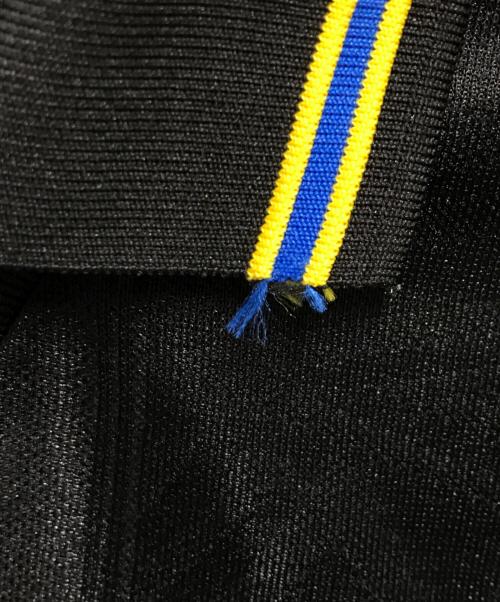 UMBRO（アンブロ）UMBRO (アンブロ) ［古着］MANCHESTER UNITED FCユニフォームTシャツ ブラック サイズ:Mの古着・服飾アイテム