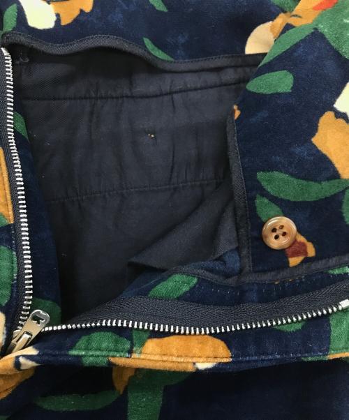 45R（フォーティファイブ・アール）45R (フォーティファイブ・アール) ライトモールスキンリリープリントパンツ ネイビー サイズ:3の古着・服飾アイテム