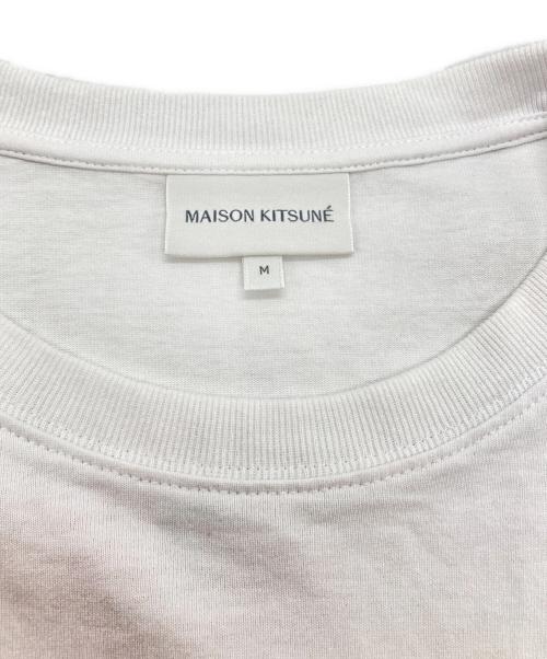 maison kitsune（メゾンキツネ）MAISON KITSUNE (メゾンキツネ) トロピカルバンド コンフォートTシャツ ホワイト サイズ:Mの古着・服飾アイテム