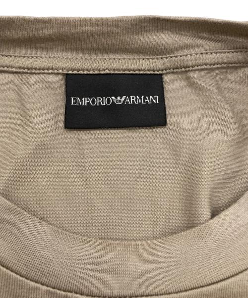 EMPORIO ARMANI（エンポリオアルマーニ）EMPORIO ARMANI (エンポリオアルマーニ) 立体刺繍Tシャツ ベージュ サイズ:Lの古着・服飾アイテム