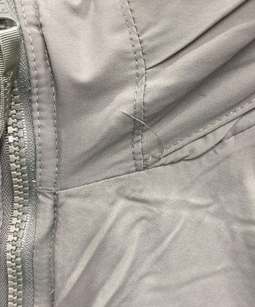 US ARMY（ユーエスアーミー）US ARMY (ユーエスアーミー) ［古着］ECWCS GEN3 LEVEL7 PRIMALOFT PARKA グレー サイズ:記載なしの古着・服飾アイテム
