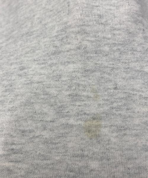 FOG ESSENTIALS（フィアオブゴッド エッセンシャル）FOG ESSENTIALS (フィアオブゴッド エッセンシャル) プリントTシャツ グレー サイズ:Lの古着・服飾アイテム