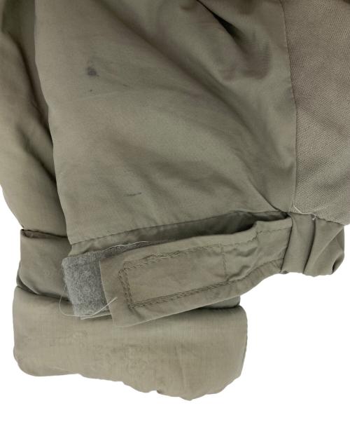 US ARMY（ユーエスアーミー）US ARMY (ユーエスアーミー) ［古着］ECWCS GEN ⅢEXTREME COLD WEATHER PARKA グレー サイズ:Lの古着・服飾アイテム