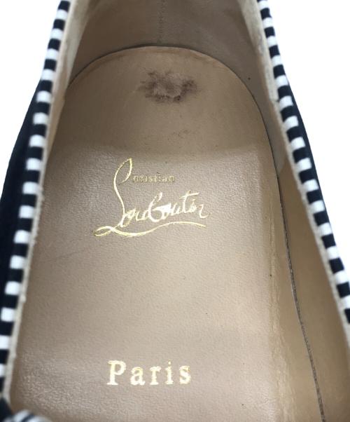Christian Louboutin（クリスチャン・ルブタン）Christian Louboutin (クリスチャン・ルブタン) タッセルスエードスリッポン ブラック サイズ:26cmの古着・服飾アイテム