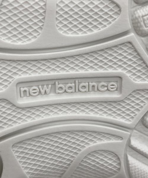 NEW BALANCE（ニューバランス）NEW BALANCE (ニューバランス) MIU MIU (ミュウミュウ) 530 スエードxメッシュスニーカー ホワイト サイズ:37の古着・服飾アイテム