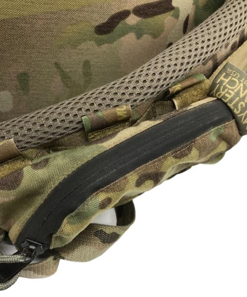 MYSTERY RANCH（ミステリーランチ）MYSTERY RANCH (ミステリーランチ)  INVADER MESSENGER BAG グリーンの古着・服飾アイテム