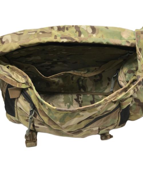 MYSTERY RANCH（ミステリーランチ）MYSTERY RANCH (ミステリーランチ)  INVADER MESSENGER BAG グリーンの古着・服飾アイテム