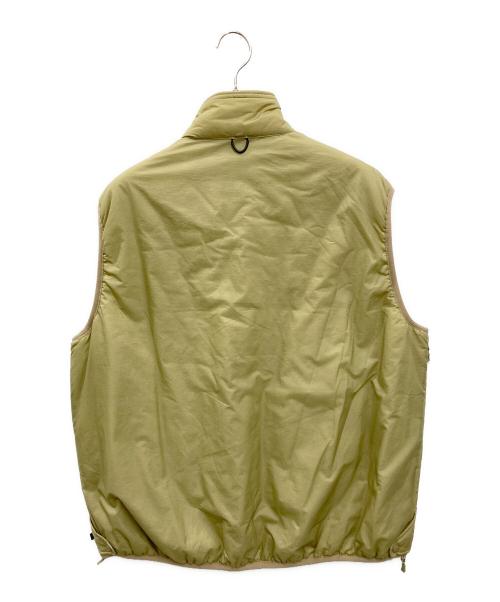 DAIWA PIER39（ダイワ ピア39）DAIWA PIER39 (ダイワ ピア39) TECH REVERSIBLE PULLOVER PUFF VEST ベージュ×オリーブ サイズ:FREEの古着・服飾アイテム