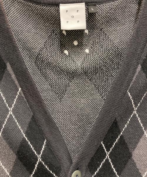 POP TRADING COMPANY（ポップトレーディングカンパニー）POP TRADING COMPANY (ポップトレーディングカンパニー) ニットベスト グレー サイズ:Lの古着・服飾アイテム