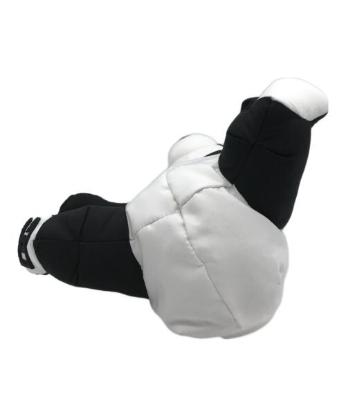 DOLCE & GABBANA（ドルチェ＆ガッバーナ）DOLCE & GABBANA (ドルチェ＆ガッバーナ) 呪術廻戦 (ジュジュツカイセン) バッグチャーム キーホルダー ホワイト×ブラックの古着・服飾アイテム