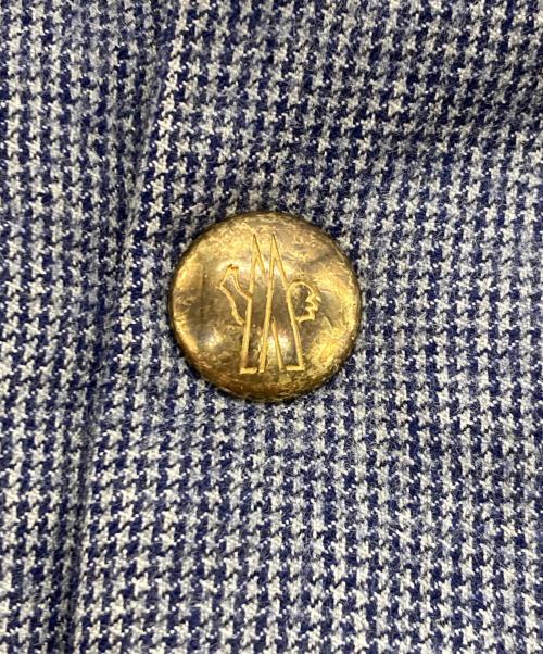 MONCLER GAMME BLEU（モンクレール ガム ブルー）MONCLER GAMME BLEU (モンクレール ガム ブルー) GIACCA ダウンテーラードジャケット グレー サイズ:2の古着・服飾アイテム