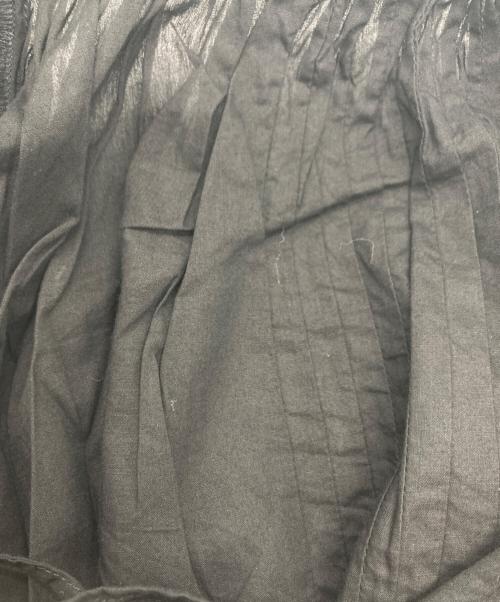 ne quittez pas（ヌキテパ）ne quittez pas (ヌキテパ) パゴタスリーブ ピンタックブラウス ブラック サイズ:FREE 未使用品の古着・服飾アイテム