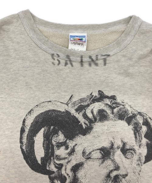 SAINT MICHAEL（セントマイケル）SAINT MICHAEL (セントマイケル) ARIES (アリーズ) ARS CRW SWT / MR ARIES グレー サイズ:Lの古着・服飾アイテム