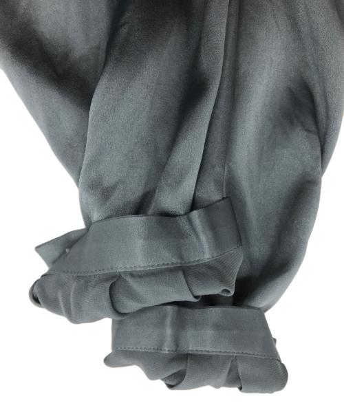 TOMORROW LAND（トゥモローランド）TOMORROW LAND (トゥモローランド) ウォッシャブルシルクサテン ボウタイブラウス ブルー サイズ:36の古着・服飾アイテム