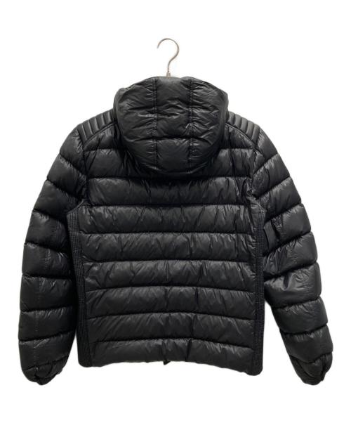 PRADA（プラダ）PRADA (プラダ) トライアングルプレートダウンジャケット ブラック サイズ:48の古着・服飾アイテム