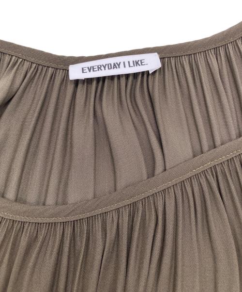 EVERYDAY I LIKE.（エヴリデイ アイ ライク）EVERYDAY I LIKE. (エヴリデイ アイ ライク) Camisole Dress オリーブ サイズ:38の古着・服飾アイテム