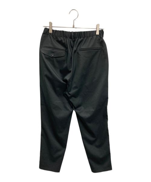 macqlo（マックロ）Macqlo (マックロ) ultimex one tuck tapered easy pants ブラック サイズ:S 未使用品の古着・服飾アイテム