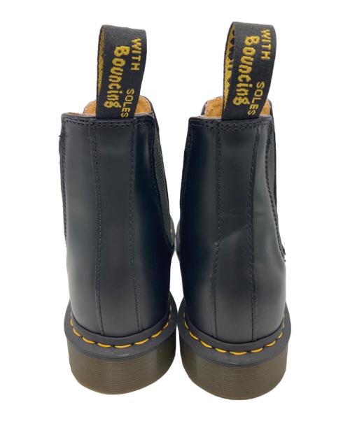 Dr.Martens（ドクターマーチン）Dr.Martens (ドクターマーチン) チェルシーブーツ ブラック サイズ:UK8の古着・服飾アイテム