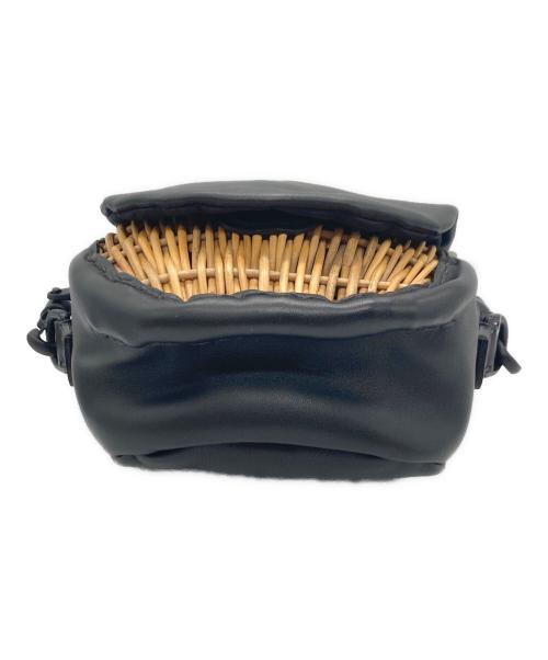 ebagos（エバゴス）ebagos (エバゴス) フニュシュリンク・ボディーバッグS ブラック×ベージュ 未使用品の古着・服飾アイテム