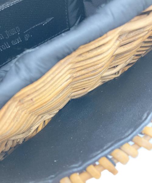 ebagos（エバゴス）ebagos (エバゴス) フニュシュリンク・ボディーバッグS ブラック×ベージュ 未使用品の古着・服飾アイテム