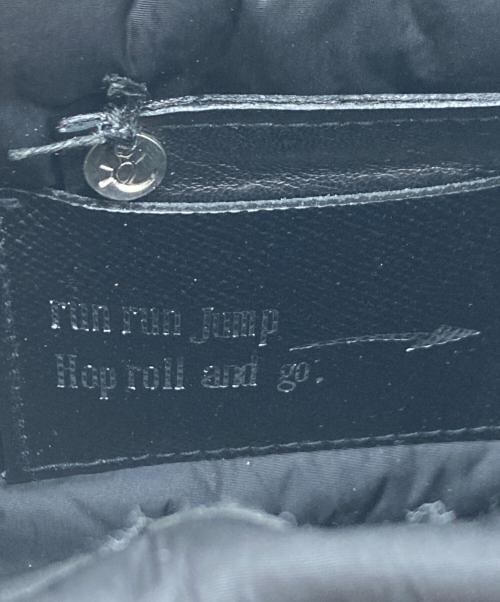 ebagos（エバゴス）ebagos (エバゴス) フニュシュリンク・ボディーバッグS ブラック×ベージュ 未使用品の古着・服飾アイテム