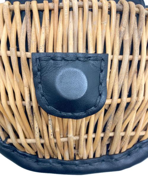 ebagos（エバゴス）ebagos (エバゴス) フニュシュリンク・ボディーバッグS ブラック×ベージュ 未使用品の古着・服飾アイテム