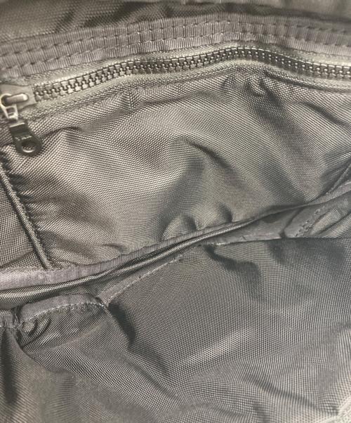 F.C.R.B.（エフシーレアルブリストル）F.C.R.B. (エフシーレアルブリストル) New Era (ニューエラ) BIG LOGO WAIST BAG ブラックの古着・服飾アイテム