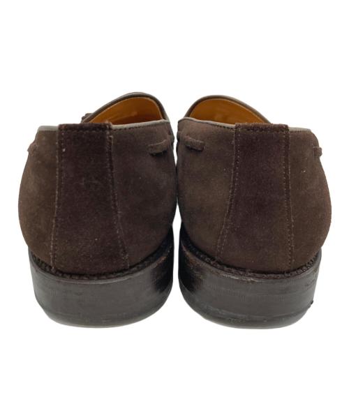 berwick（バーウィック）berwick (バーウィック) スエードタッセルローファー アイボリー サイズ:8の古着・服飾アイテム