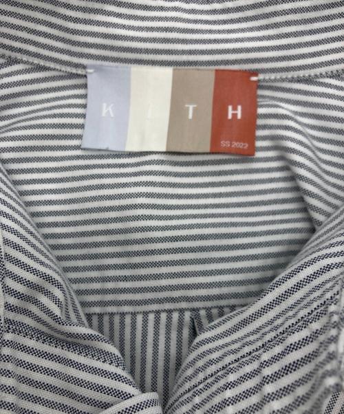 KITH（キス）KITH (キス) ストライプシャツ ブルー×ホワイト サイズ:記載なしの古着・服飾アイテム