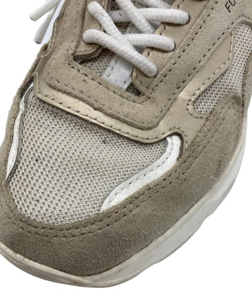 D.A.T.E.（デイト）D.A.T.E. (デイト) FUGA DRAGONスニーカー ベージュ サイズ:23.5cmの古着・服飾アイテム